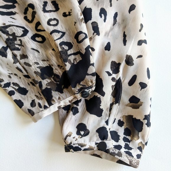 Vince Camuto Longsleeve Animal Fresco Shirt Dress - Picture 3 of 8